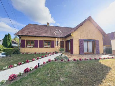 Maison - 181 m² - 7 pièces