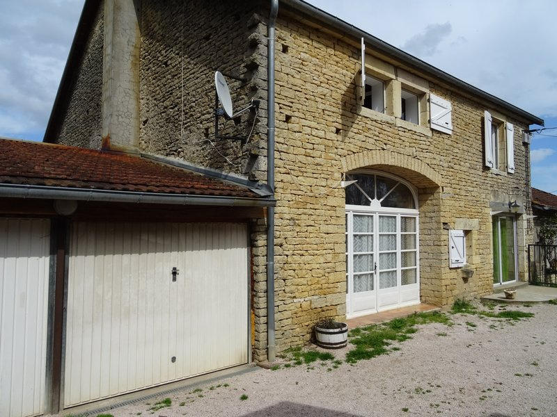 Maison - 145 m² - 6 pièces