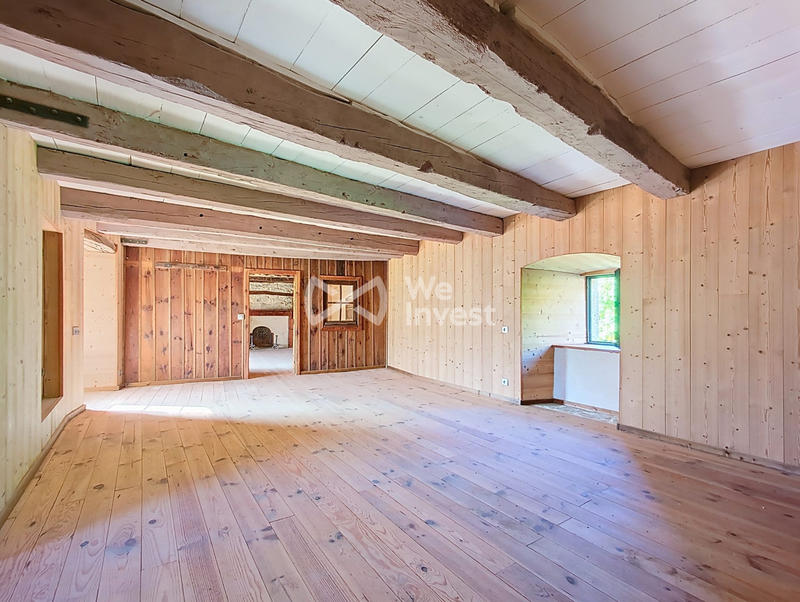 Maison ancienne - 475 m² - 8 pièces