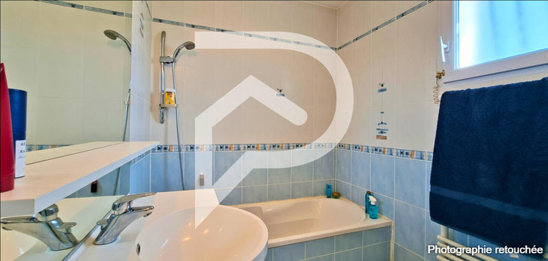 Maison - 169 m² - 6 pièces