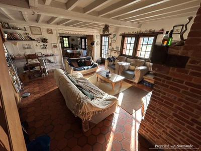 Maison - 206 m² - 9 pièces