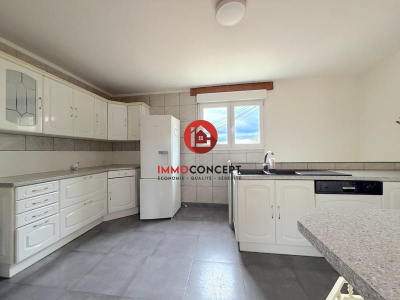 Maison - 186 m² - 7 pièces