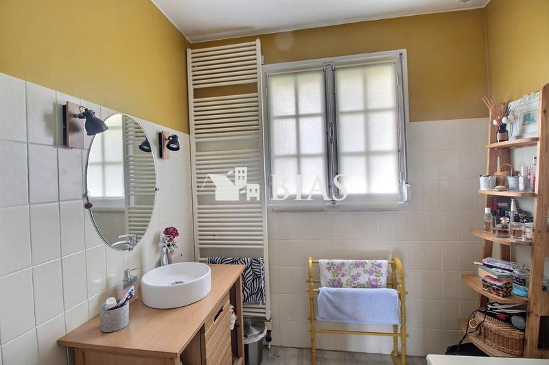 Maison - 159 m² - 6 pièces