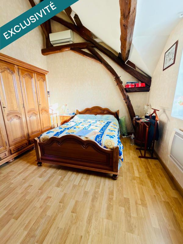 Maison - 196 m² - 7 pièces