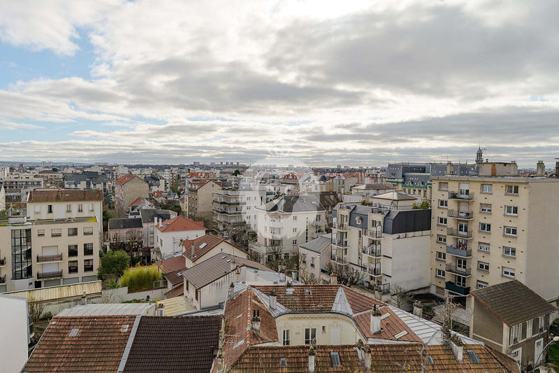 Appartement - 150 m² - 6 pièces