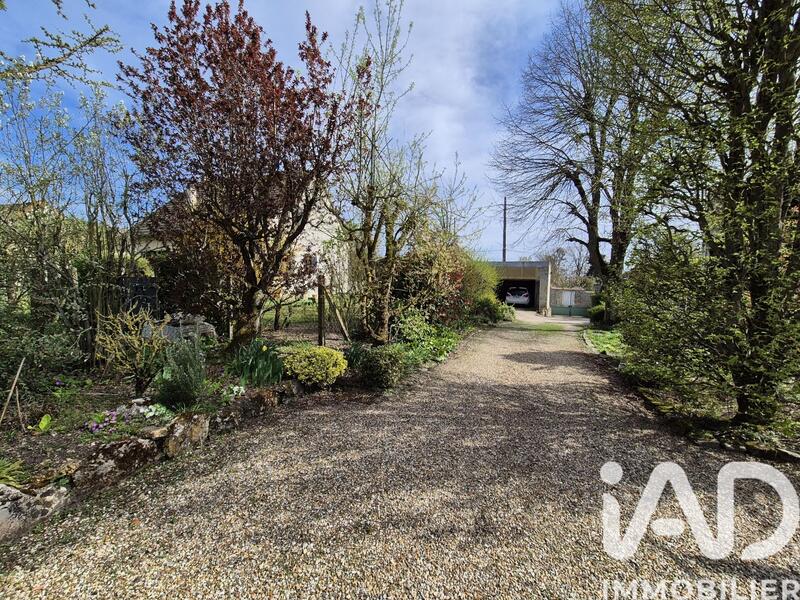 Maison - 180 m² - 7 pièces