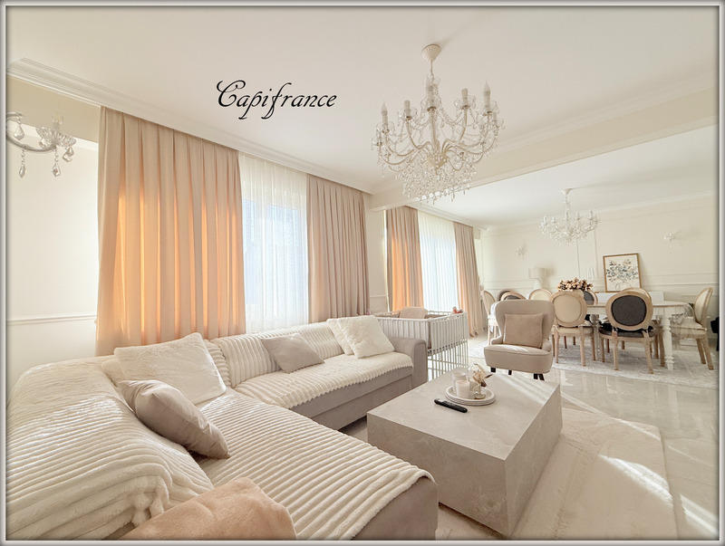 Maison - 179 m² - 7 pièces