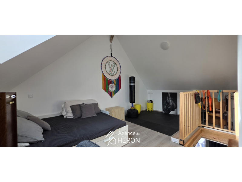 Maison - 134 m² - 6 pièces