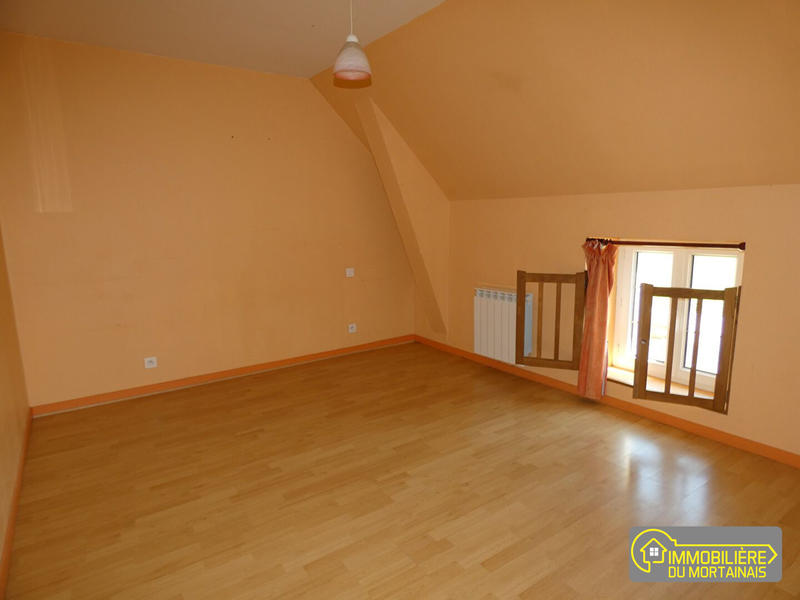 Maison - 220 m² - 7 pièces
