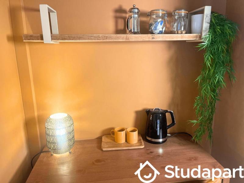 Chambre - 13 m² - 1 pièce