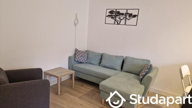 Chambre - 9 m² - 1 pièce