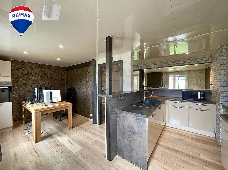 Maison - 123 m² - 5 pièces