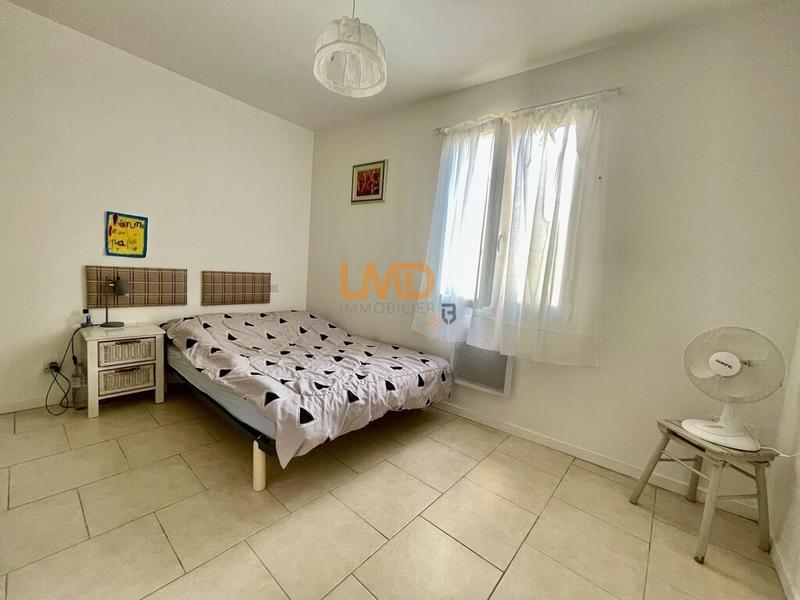 Maison - 230 m² - 10 pièces