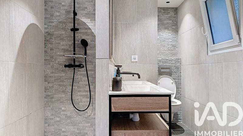 Maison - 136 m² - 5 pièces