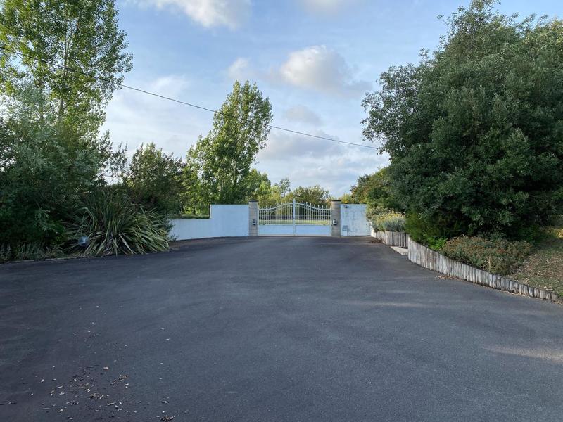 Maison - 165 m² - 6 pièces