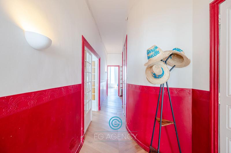 Appartement - 95 m² - 3 pièces