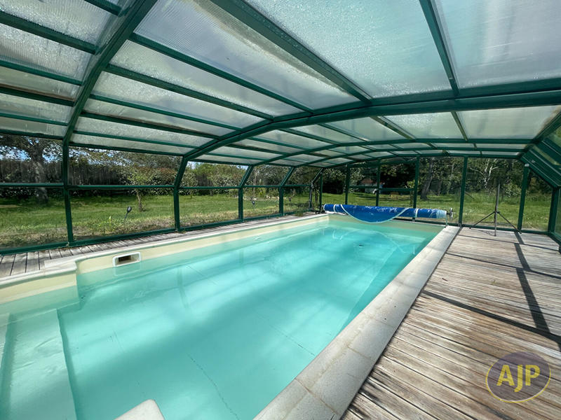 Maison - 156 m² - 7 pièces