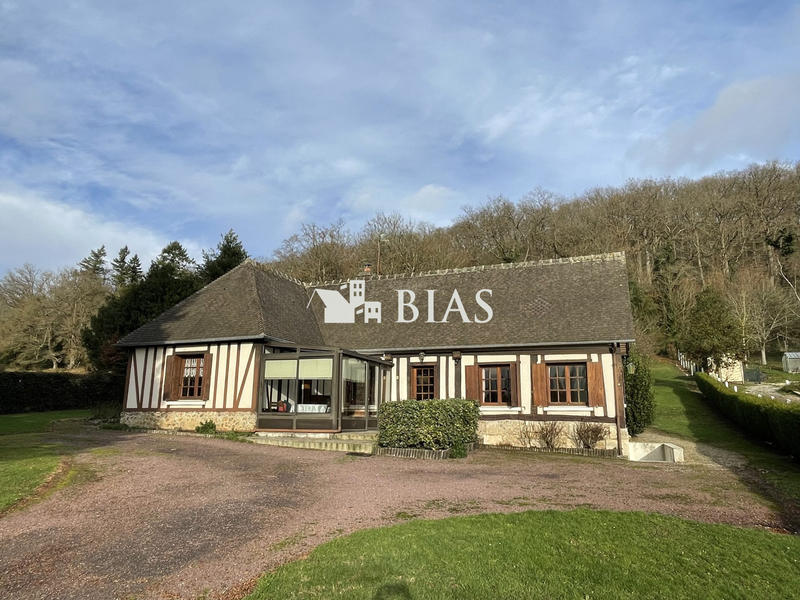 Maison - 95 m² - 4 pièces