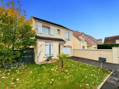 Maison - 87 m² - 4 pièces