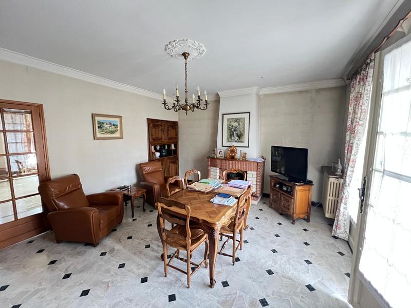 Appartement - 110 m² - 4 pièces