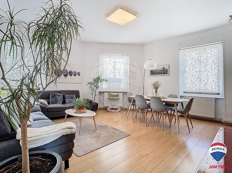 Appartement - 80 m² - 4 pièces