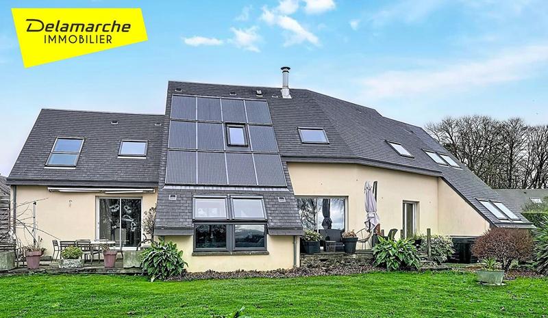 Maison - 202 m² - 10 pièces