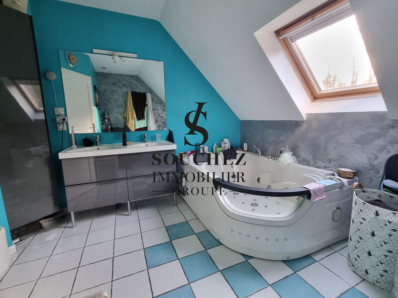 Maison - 160 m² - 7 pièces