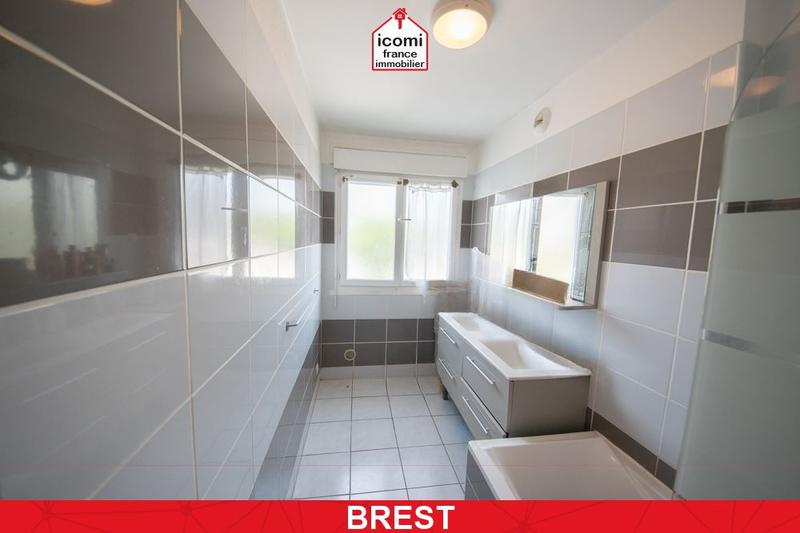 Appartement - 100 m² - 6 pièces