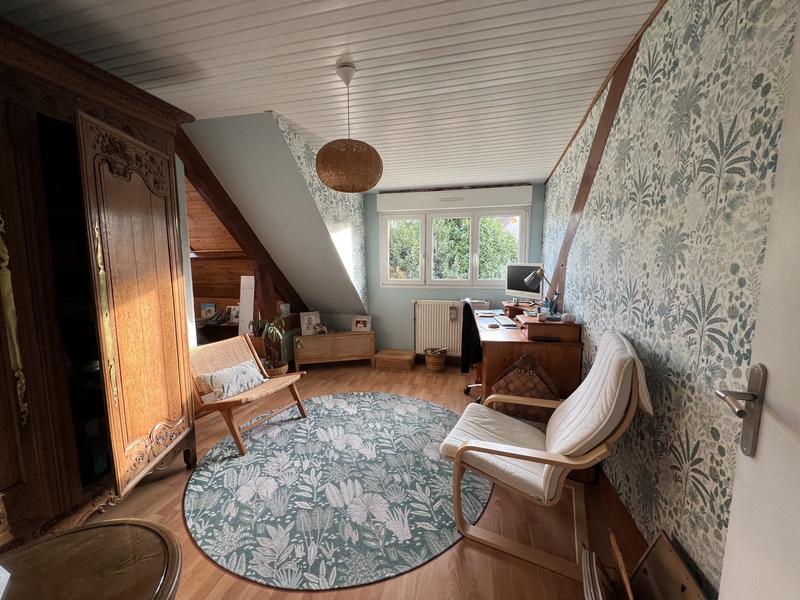 Maison traditionnelle - 187 m² - 8 pièces