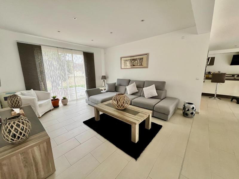 Maison - 175 m² - 7 pièces