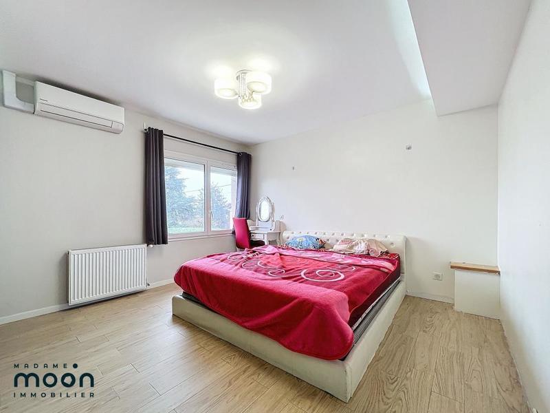 Villa - 173 m² - 6 pièces