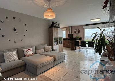 Maison - 95 m² - 6 pièces