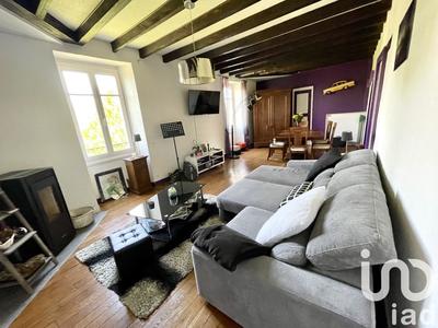 Maison - 189 m² - 9 pièces