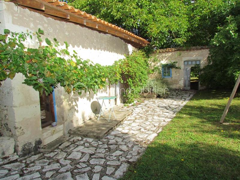 Maison ancienne - 223 m² - 7 pièces