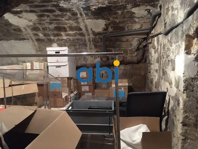 Appartement - 80 m² - 1 pièce