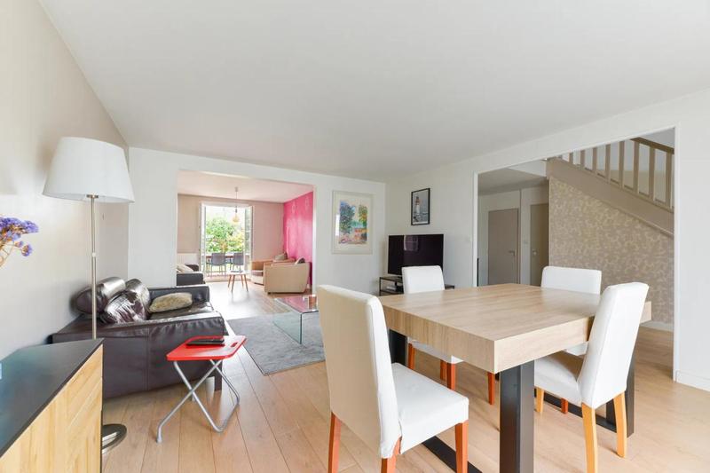 Maison - 169 m² - 7 pièces