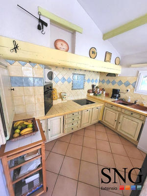 Villa - 100 m² - 5 pièces