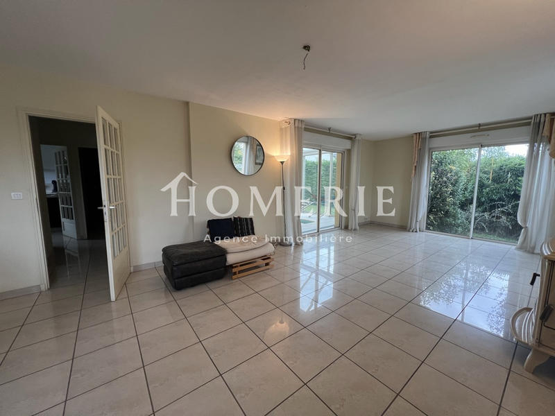 Maison - 170 m² - 7 pièces