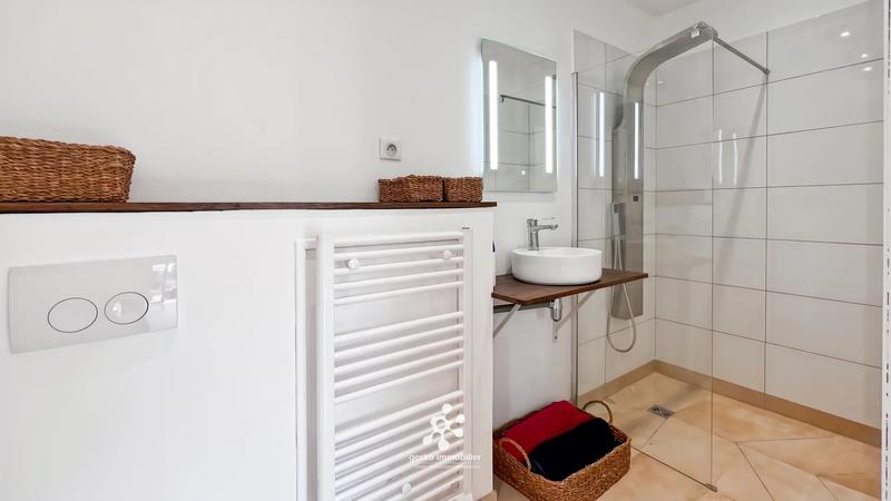 Maison - 147 m² - 6 pièces