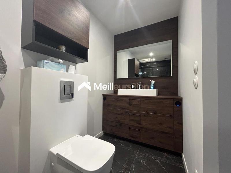 Maison - 106 m² - 6 pièces