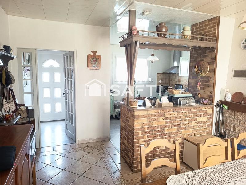 Maison - 80 m² - 4 pièces