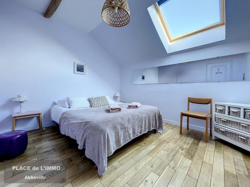 Maison - 230 m² - 10 pièces