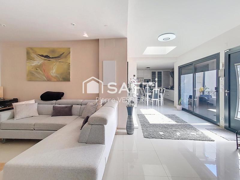 Maison - 125 m² - 6 pièces