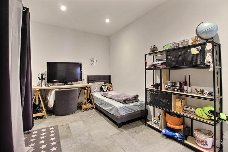 Maison - 175 m² - 5 pièces