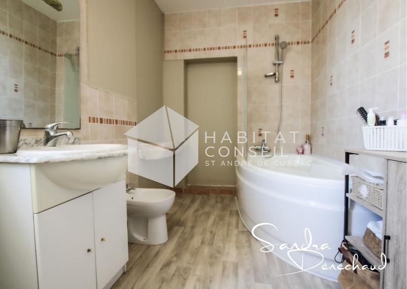 Maison - 144 m² - 5 pièces