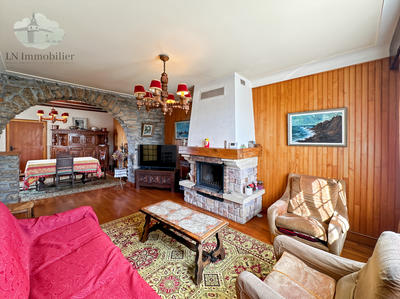 Maison - 160 m² - 6 pièces