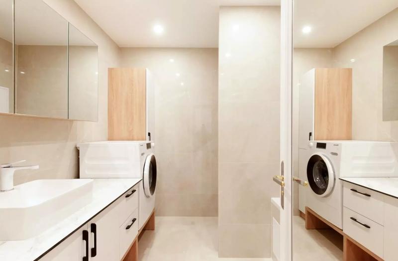 Appartement - 150 m² - 5 pièces