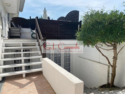 Maison - 132 m² - 9 pièces