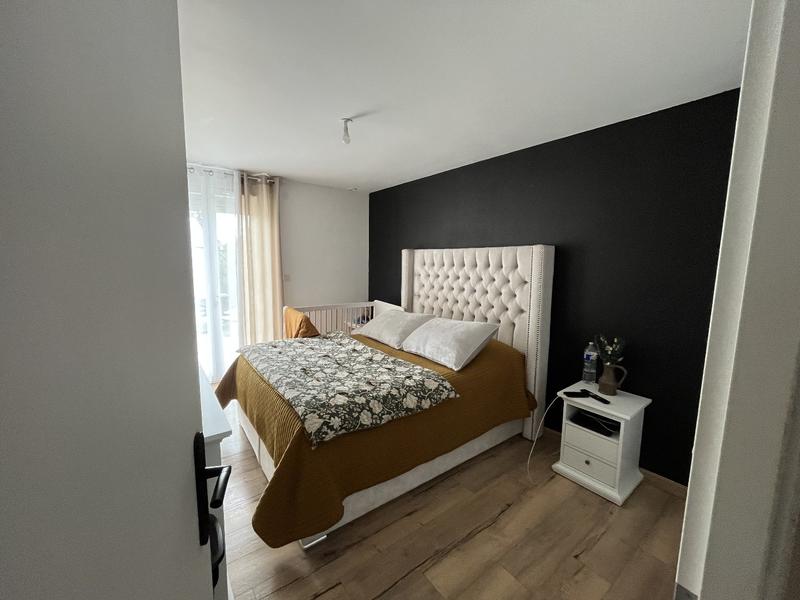 Maison - 170 m² - 5 pièces