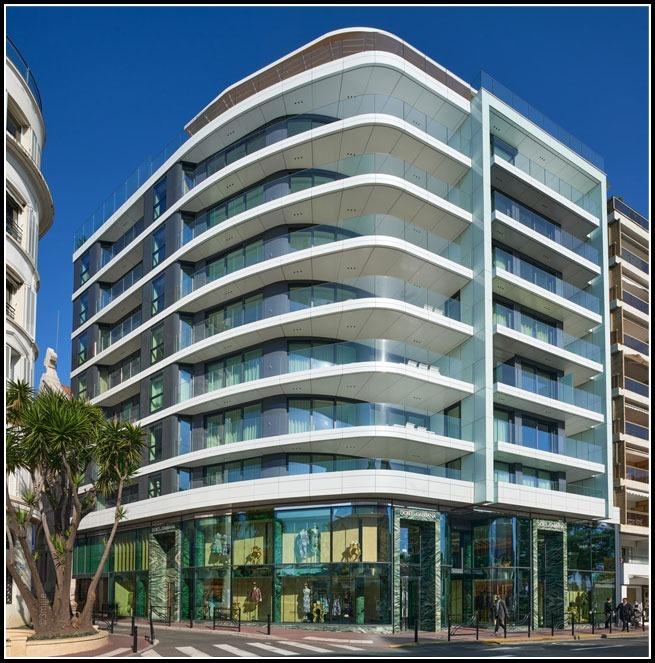 Appartement - 184 m² - 5 pièces